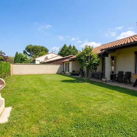 Maison Paisible Avec Terrasse Et Jardin Proche Sites Prehistoriques - Fr-1-616-339 * Le Bugue